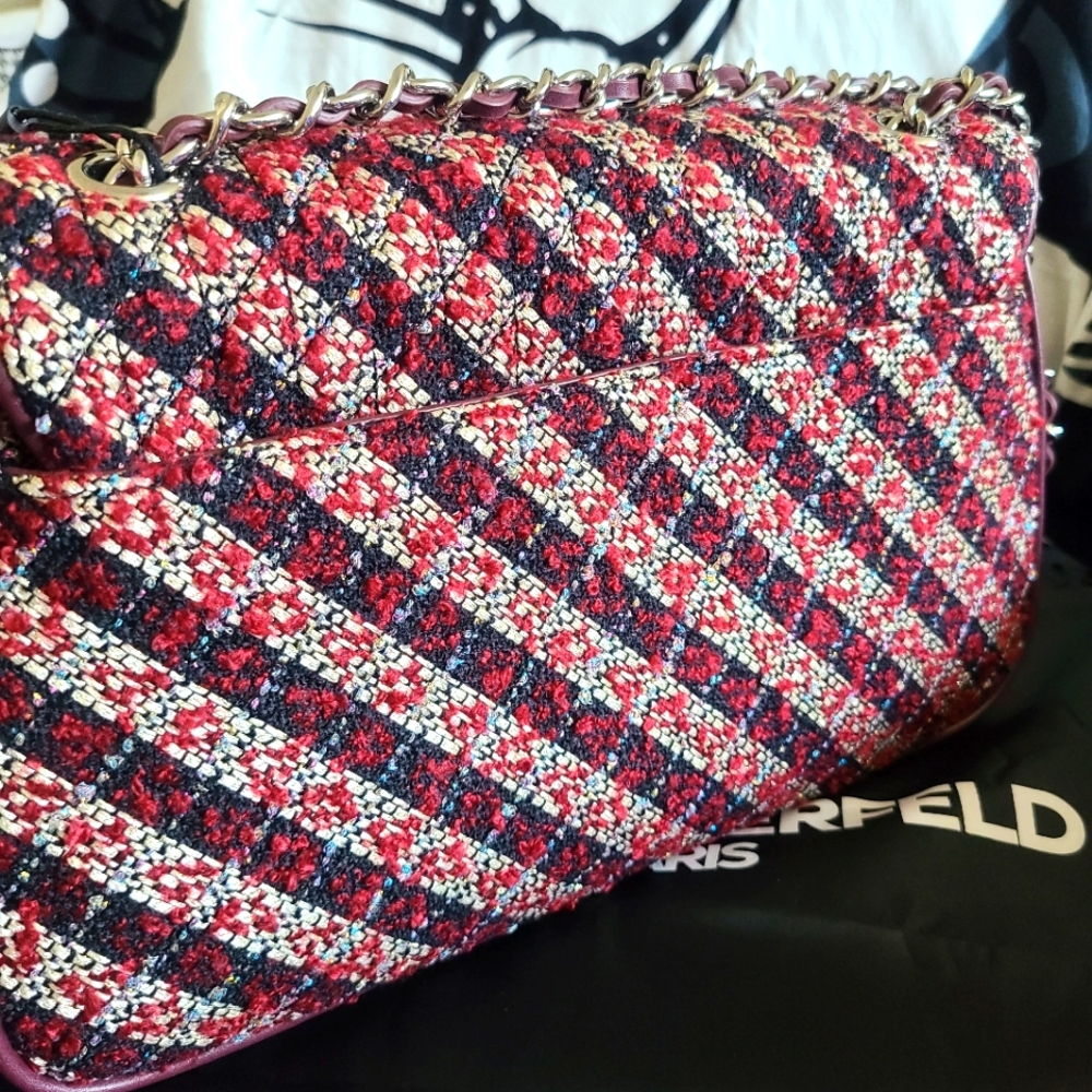 🪷💐NWT Authentic Karl Lagerfeld Paris Medium Agyness Tweed shoulder bag🪷💐 - Picture 5 of 11
